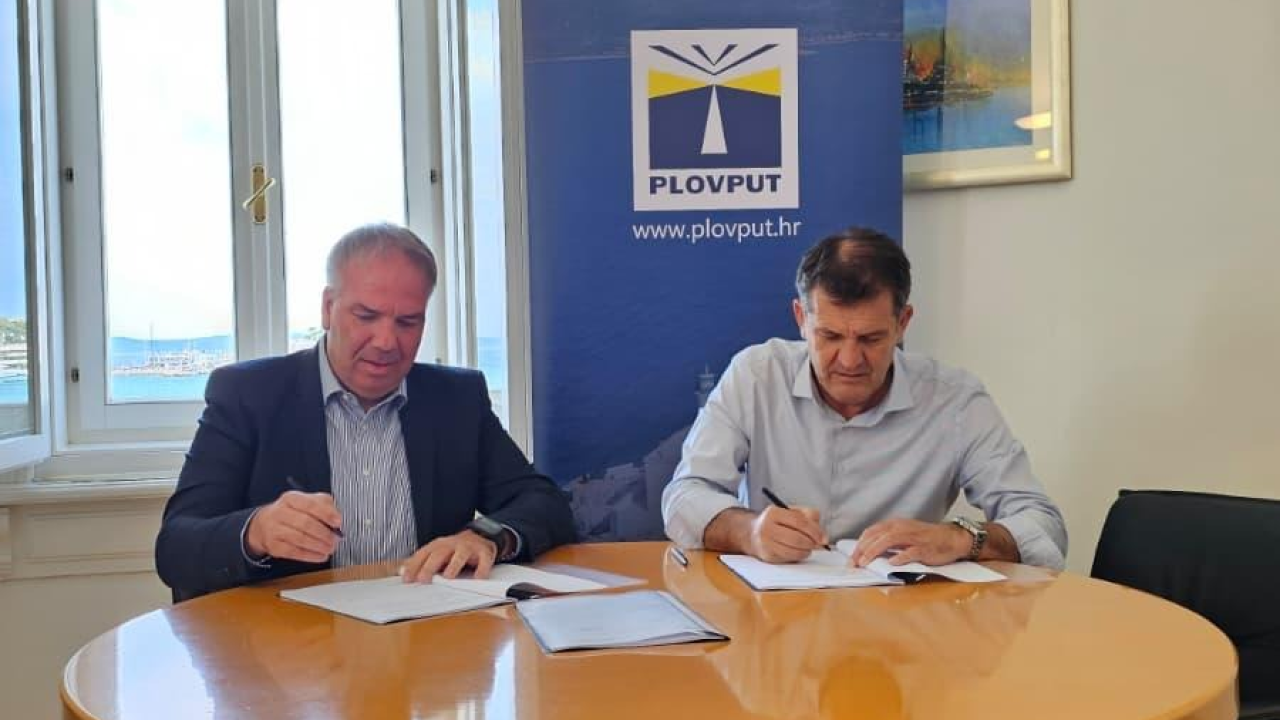 Šibensko Iskra brodogradilištu isporučilo Plovputu novu aluminijsku brzu brodicu