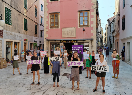 Šibenik se pridružio javnoj akciji povodom Nacionalnog dana borbe protiv nasilja nad ženama