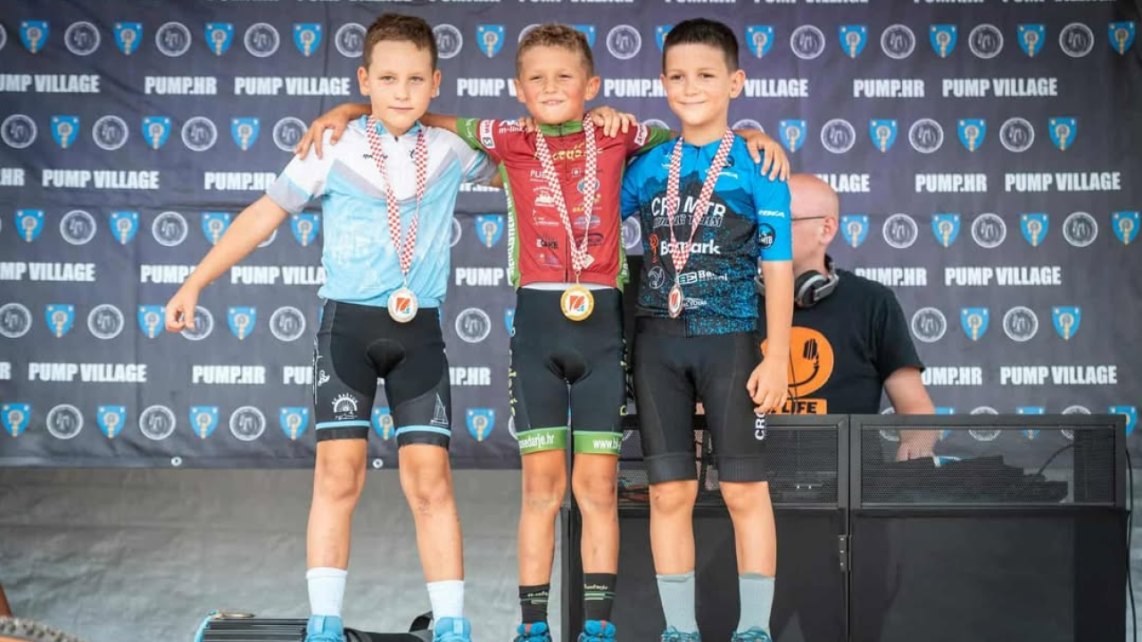 Mladi biciklist Vanja Vuksanić iz BK Baštun iz Betine ostvario izvrstan rezultat na XCC Prvenstvu Hrvatske