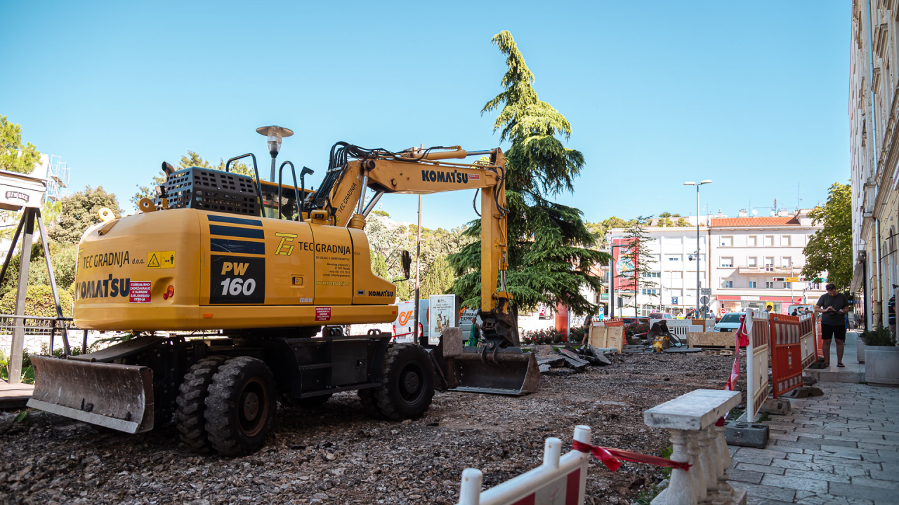 Počeli radovi kod bivšeg kina Tesla: Ulica Vladimira Nazora uskoro dobiva novo ruho