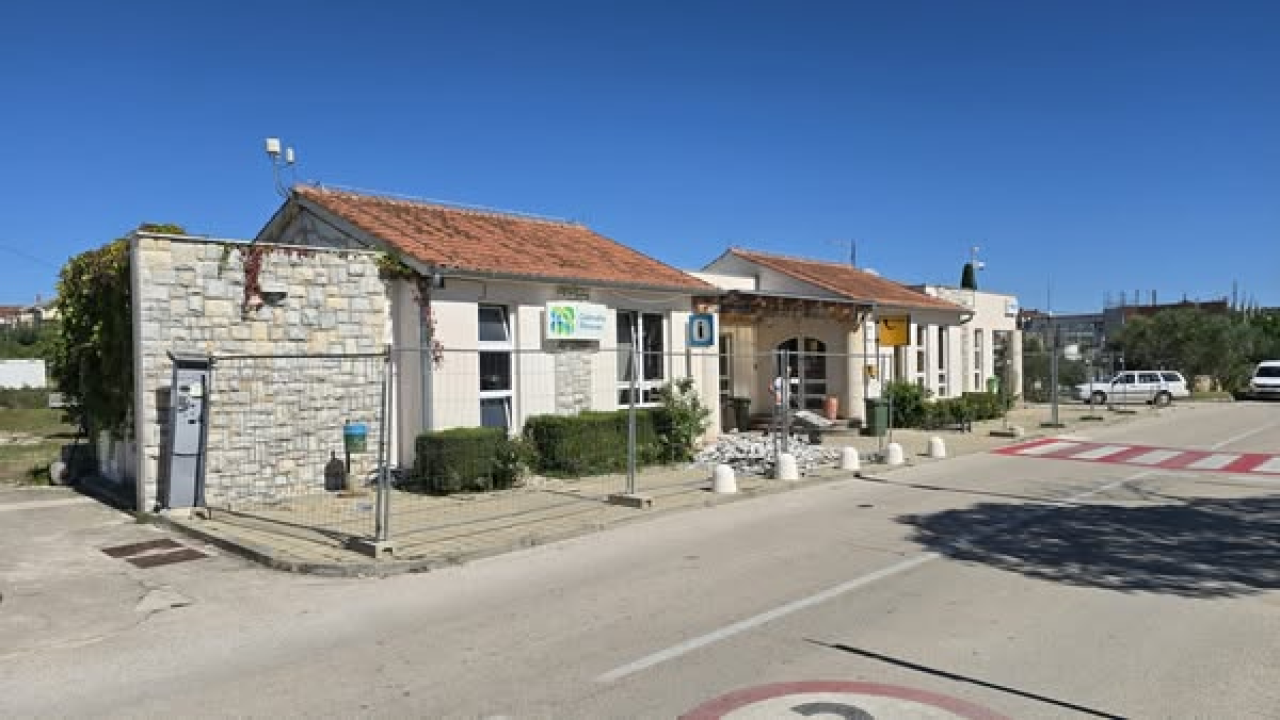 Pirovac dobiva novu knjižnicu, čitaonicu i ljekarnu: Načelnik Gulam najavio nove radove