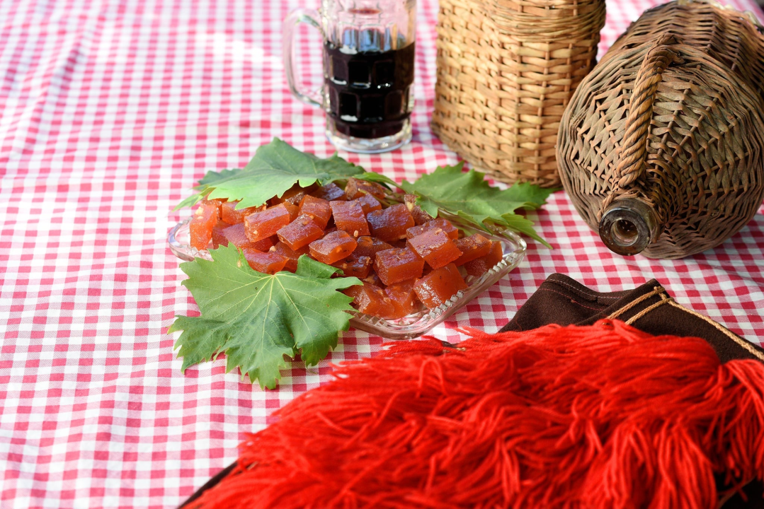 Priča o ćukteru:  Jeste li znali da su šibenski težaci od ciđe radili slatku deliciju?
