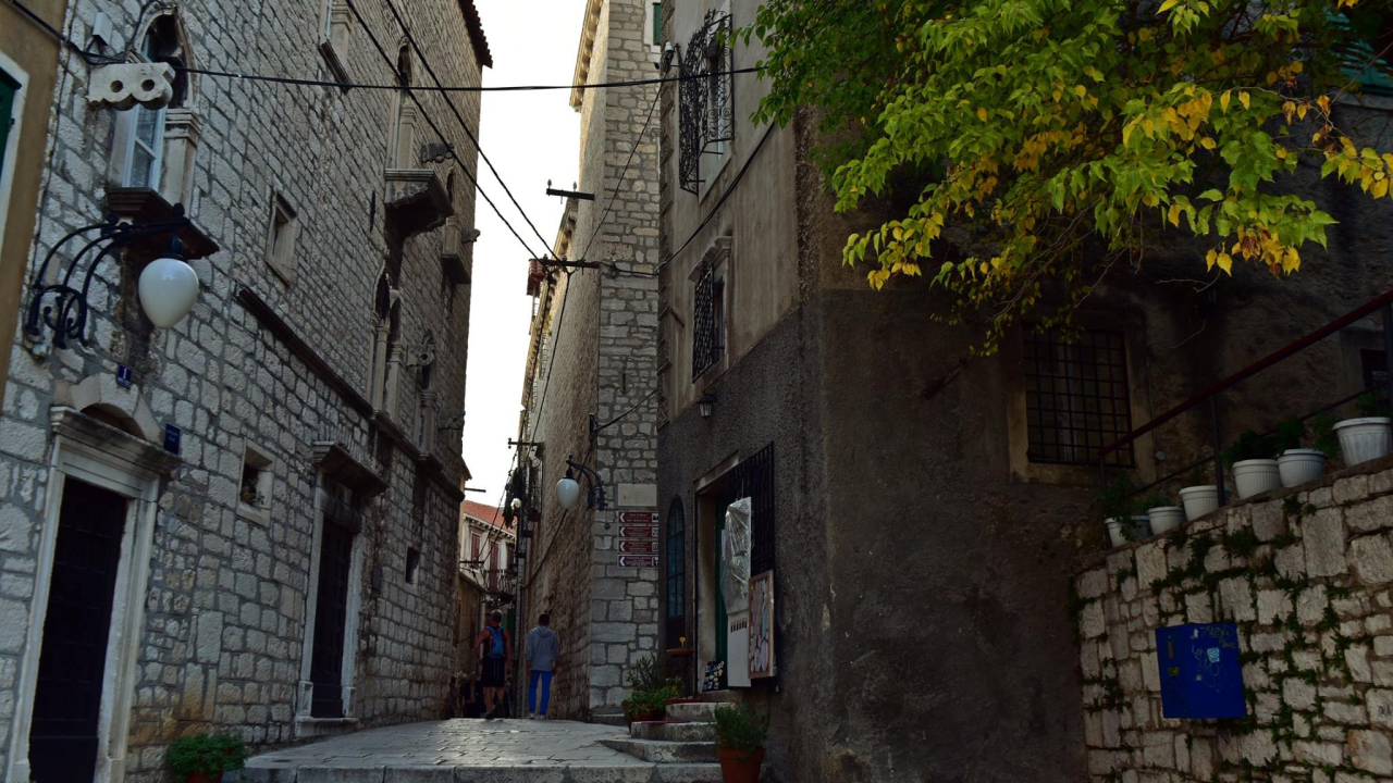 U Šibeniku predstavljanje knjige o baštini i povijesti šibenskih benediktinki