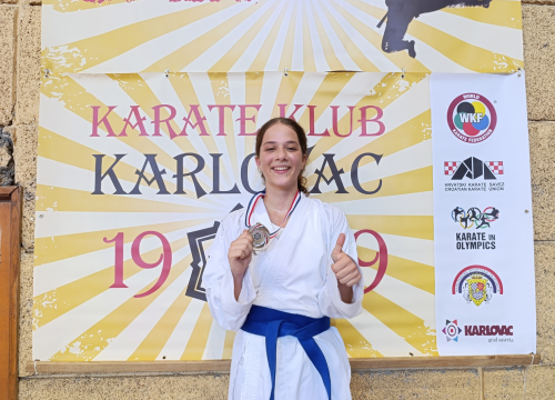 Fotografija 8 - FOTO Karate klubu Šibenik 1066 devet medalja na 'Karlovac Openu'