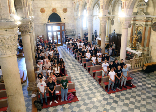 Fotografija 2 - Molitva za početak školske godine