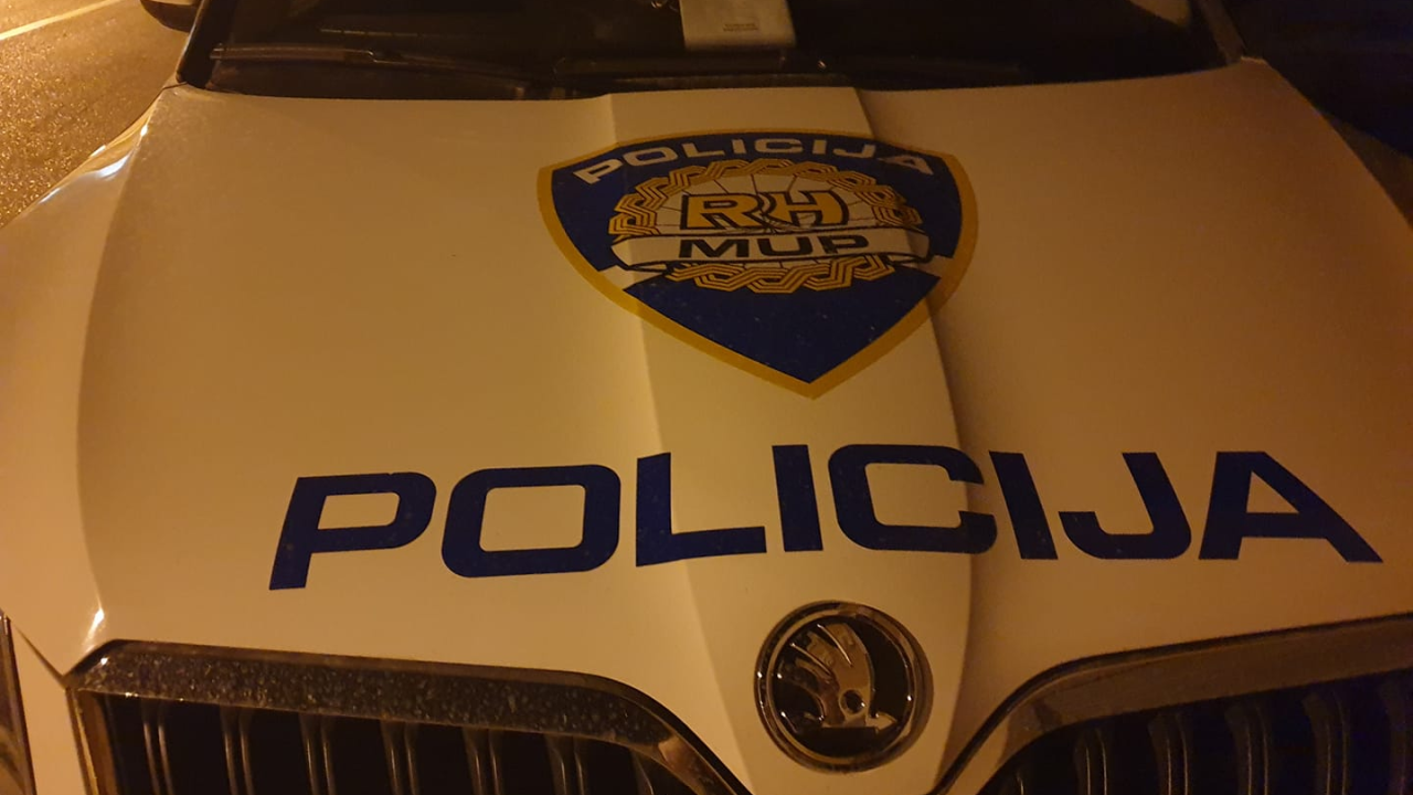 U Kistanjama je netko provalio u ugostiteljski objekt i ukrao novac iz uređaja za igru