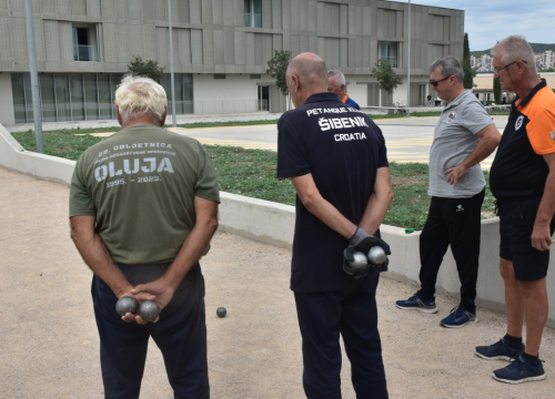 Fotografija 3 - FOTO U Šibeniku održane Sportske igre veterana