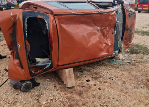 Fotografija 5 - Članovi Vatrogasnih postrojbi iz županije usavršavali vještine spašavanja iz prometnih nesreća