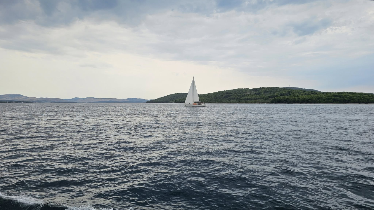 Petak djelomično sunčan, u unutrašnjosti oblačnije