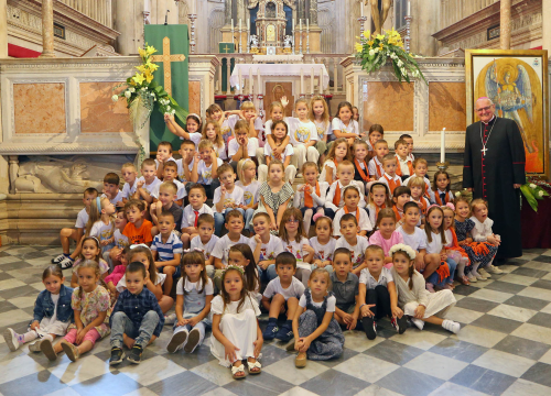 Šibenski mališani posjetili katedralu sv. Jakova