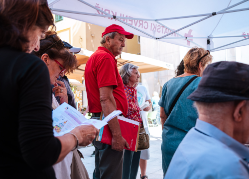 Fotografija 3 - 'Ne propusti niti jedan otkucaj': Današnja akcija u Šibeniku privukla velik broj građana