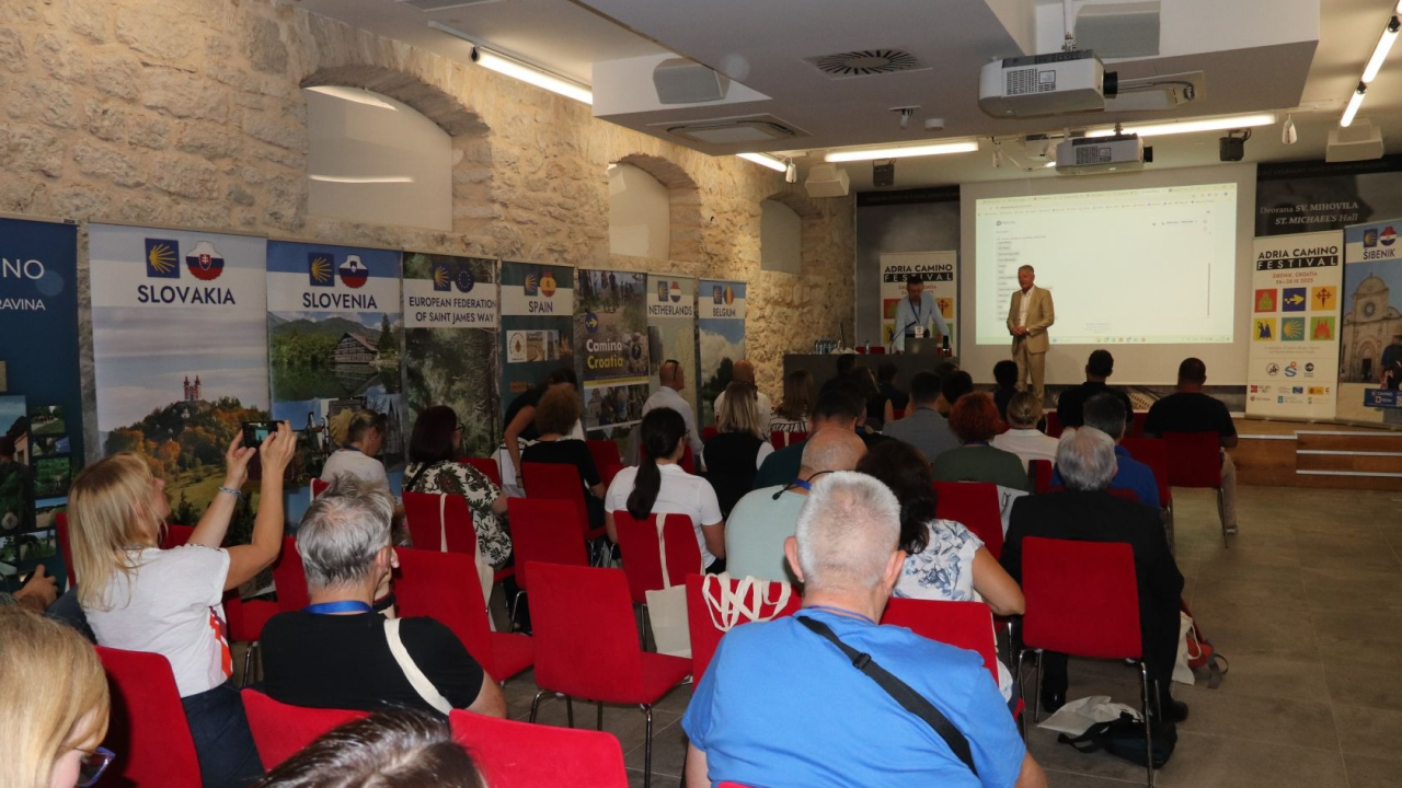 U Šibeniku otvoren Adria Camino Festival: 'Šibenik je grad povijesti i duhovnosti, a Camino baština nas povezuje s cijelom Europom'