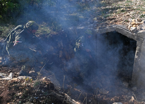 Fotografija 10 - Spektakularna vojna vježba kraj Knina: Pauci i Gromovi odmjerili snage