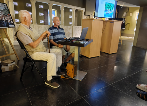 Fotografija 7 - Splavarenje koje je ušlo u povijest: Predstavljena knjiga o avanturi niz Krku 1964.
