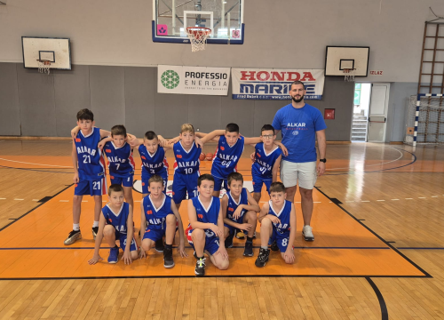 Fotografija 7 - FOTO Dječaci iz OKK Dražen Petrović uvjerljivi pobjednici turnira 'Gradu na dar'