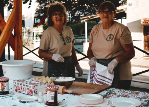 Fotografija 10 - U Kninu održan prvi Festival starih zanata i Festival diplara