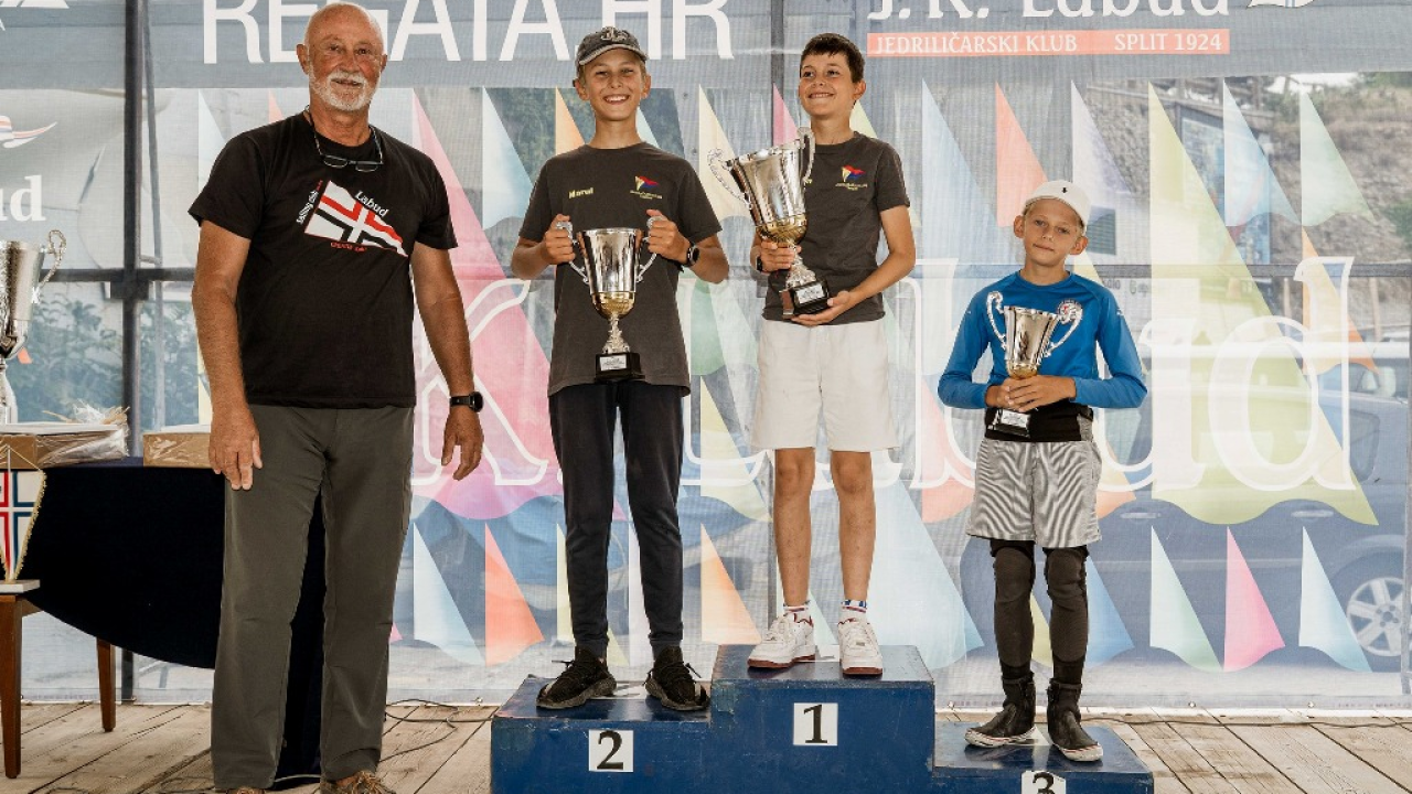 Četiri jedriličara Vala nastupila na 'Maloj Mrduji' za optimiste, Ivano Gović treći u konkurenciji U12