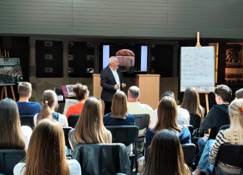 Predavanje i promocija knjige: 'Glagoljica prije Ćirila i Metoda' predstavljena u Šibeniku