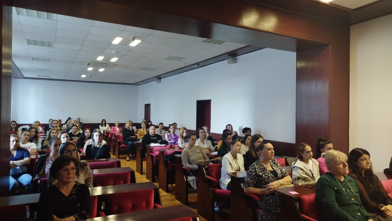 Održano predavanje 'Nasljeđe, ljubav i njega u razvoju mozga' u organizaciji Udruge 'Čarobni svijet'