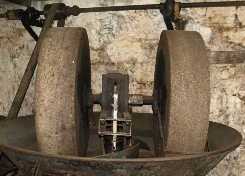 Fotografija 2 - Zlato Kruševa i ponos Primoštena: Uljarske priče i spiza koja je othranila generacije