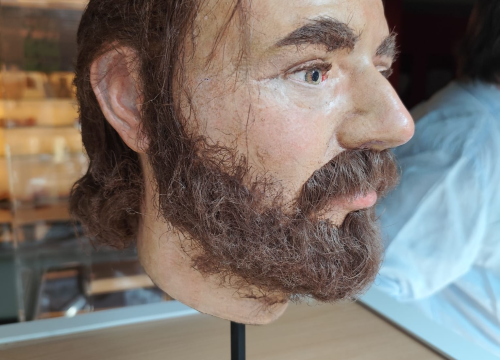 Fotografija 3 - U šibenskom muzeju otkrivena rekonstrukcija lica muškarca iz 9. stoljeća