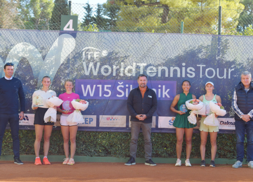 Fotografija 4 - FOTO Ana Konjuh u nedjeljnom finalu Šibenika, u parovima titula češko-slovačkoj kombinaciji