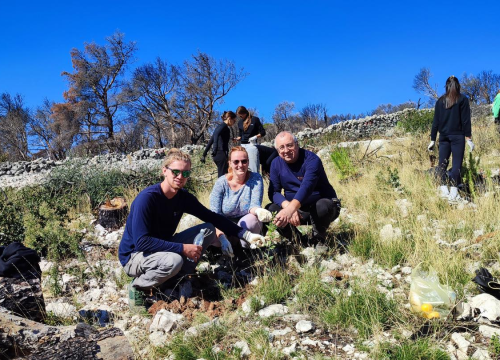 Fotografija 4 -  Održana prva od tri akcije pošumljavanja Šubićevca