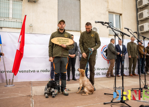 Fotografija 12 - U Drnišu otvoreno Državno prvenstvo u radu lovnih pasa