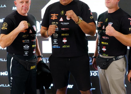 Fotografija 3 - FOTO Marko 'Ghetto' Aleksić u svom prvom meču slavio protiv iskusnog Alića jednoglasnom odlukom sudaca