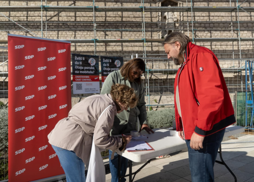 Šibenik protiv masovnog nadzora: SDP-ovci poručili 'Zaštita djece da, špijuniranje građana ne'