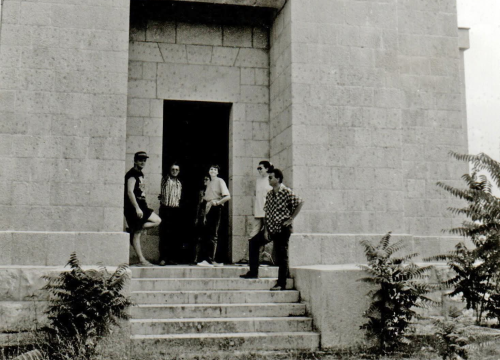 Fotografska priča o Drnišu – od Oluje ’95. do 2025. godine