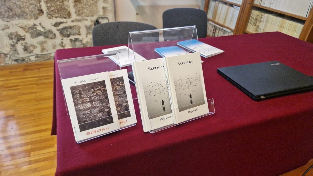 Šibenska gradska knjižnica u Splitu predstavila radove Maje Gulin i Aljoše Vukovića