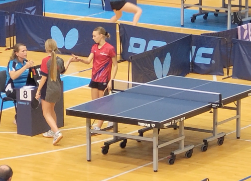 Fotografija 7 - FOTO Stolnotenisačice Šibenika nastupile na memorijalu u Osijeku, Katja i Loreta Mandić stigle do polufinala