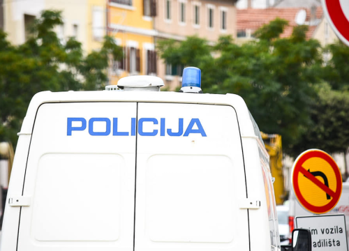Policija u skladištu u Šibeniku pronašla 94 grama kokaina, pritvoren 42-godišnjak