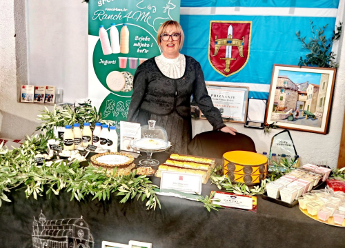 Fotografija 3 - Ivana Šimac Mehić predstavljala je županiju na Izboru za najuzorniju hrvatsku seosku ženu