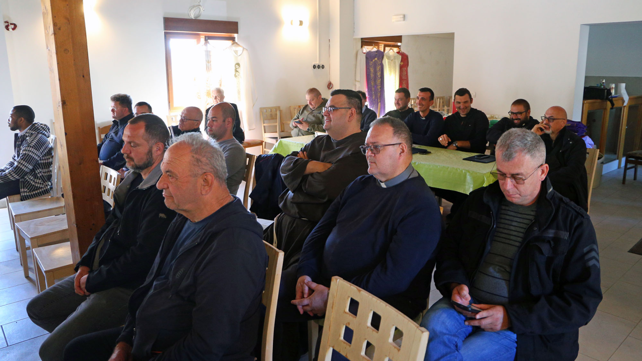 Održana redovna mjesečna rekolekcija svećenika Šibenske biskupije