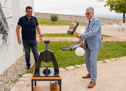 Fotografija 2 - Izložba 'Šibenik kroz EU fondove' otvorena na Baroneu