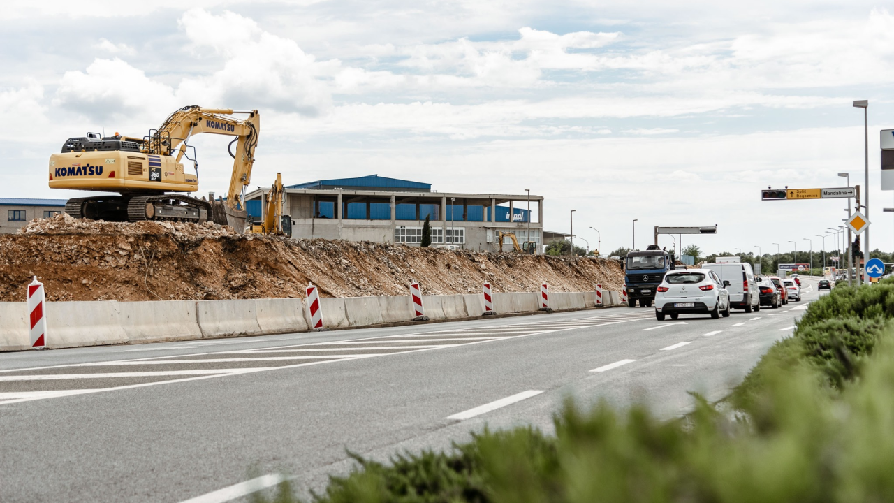 Nova regulacija prometa na čvoru Mandalina