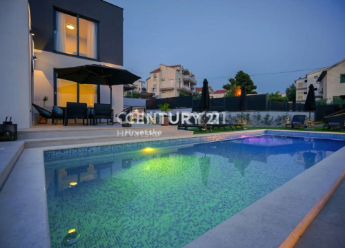 Fotografija 5 - Luksuz uz more: Izdvojili smo najljepše vile s bazenima u okolici Šibenika do 1,6 milijuna eura