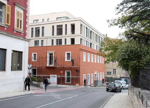 Fotografija 2 - Zgrada bivše Revije zasjala u novom ruhu: Umjesto tvorničkih pogona luksuzni stanovi