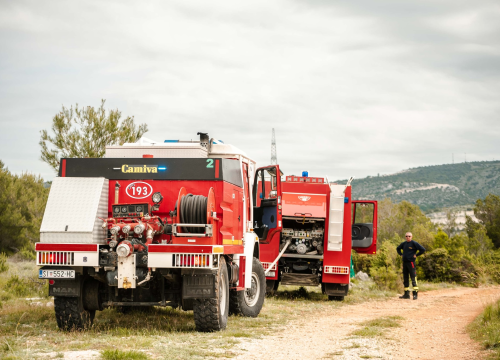 Lokaliziran požar u skradinskom zaleđu