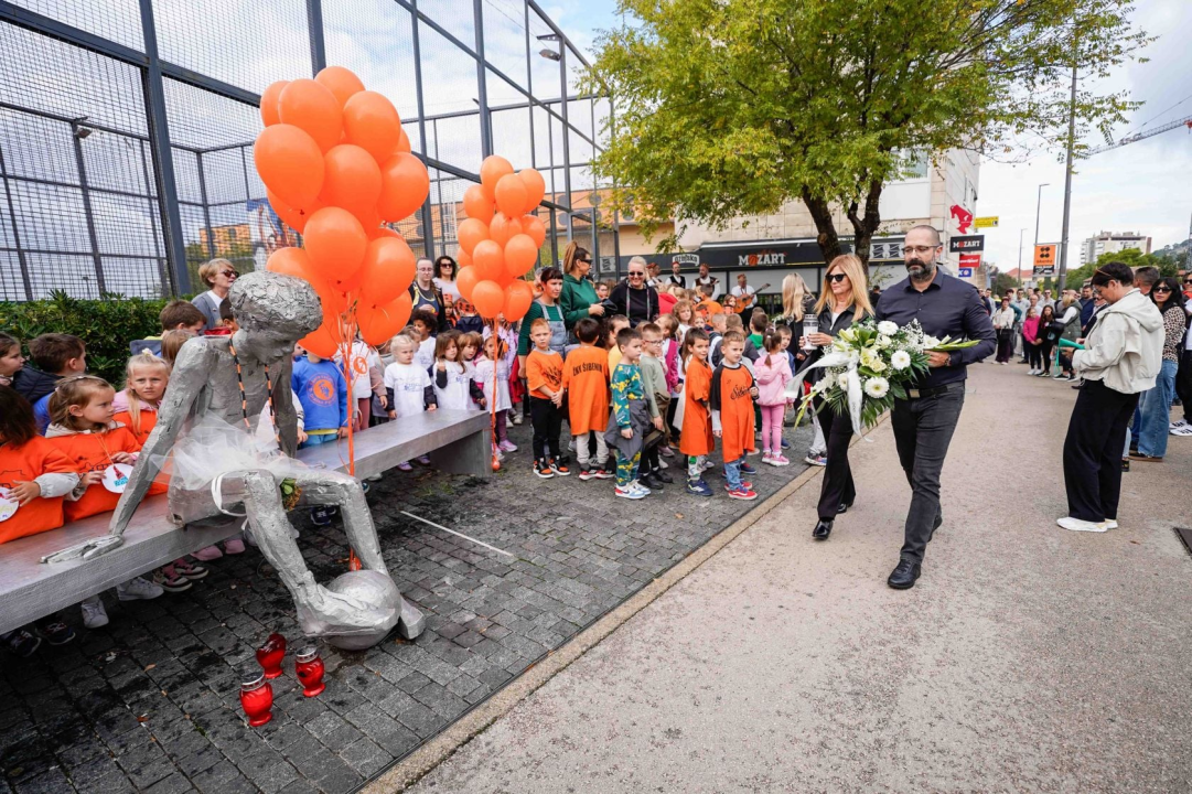 Draženu 61 balon za 61. rođendan: Šibenik obilježio rođendan svog košarkaškog velikana