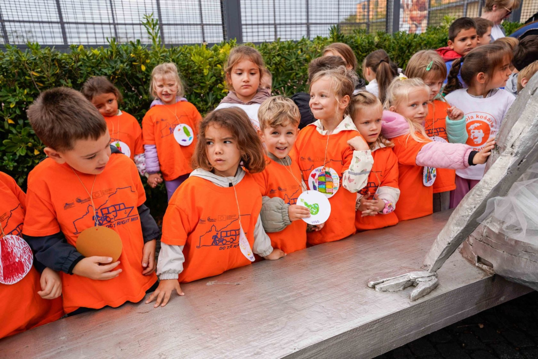 Draženu 61 balon za 61. rođendan: Šibenik obilježio rođendan svog košarkaškog velikana