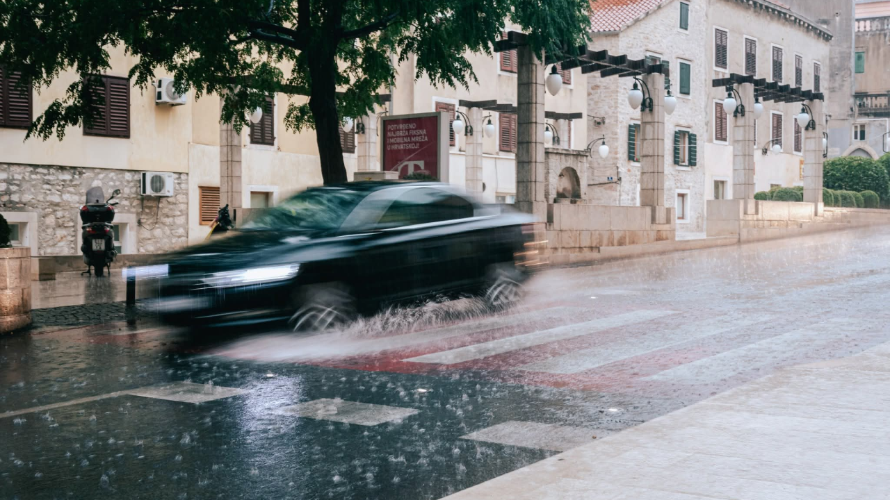 Mladi će za volan sa 17, stižu digitalne vozačke dozvole