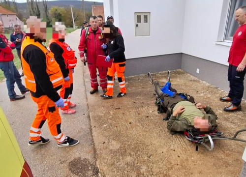 HGSS-ovci spašavali lovca kod Drniša