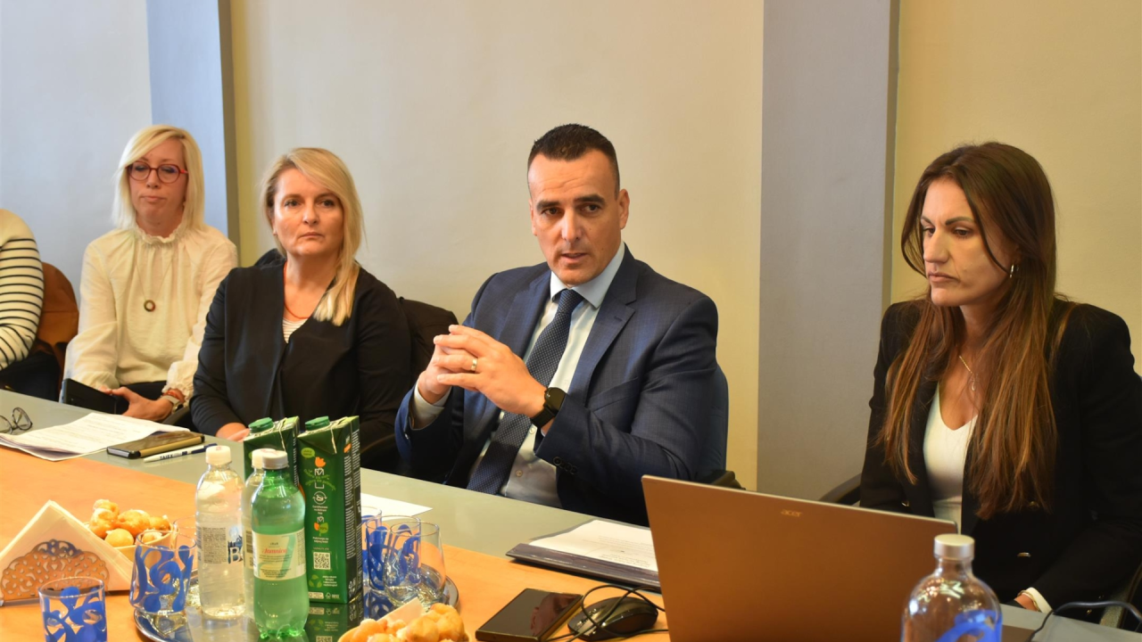 Razmjena iskustava u korištenju EU sredstava: Polaznici Škole regionalnog razvoja posjetili Županiju