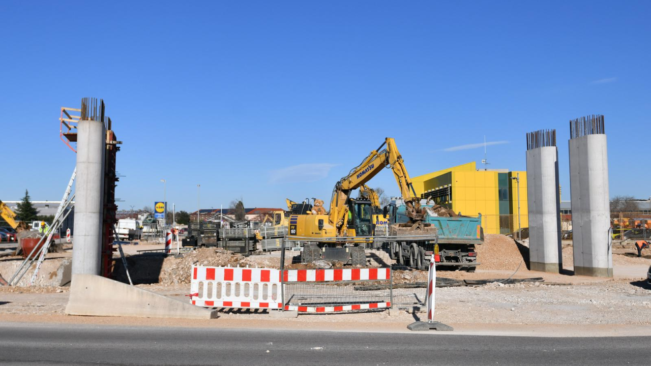 Radovi na izgradnji nadvožnjaka na čvoru Mandalina u punom su jeku