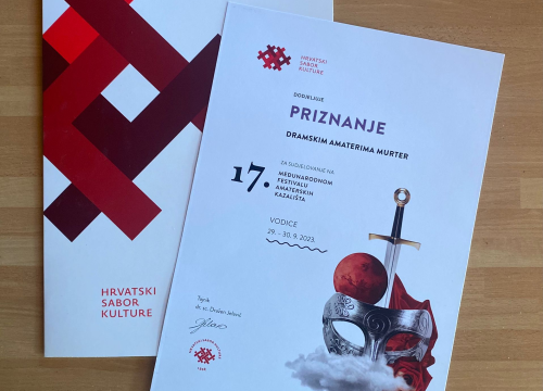 Fotografija 7 - Murterski dramski amateri osvajaju publiku diljem Hrvatske dok rade na novim predstavama