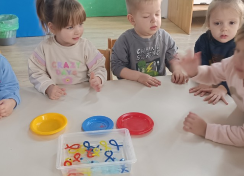 Fotografija 3 - Igrom i edukacijom malih ekologa u vodičkom vrtiću obilježen Svjetski dan voda