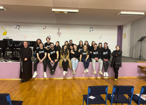 U Drniškoj Gospi od Ružarija održana duhovna obnova za mlade i roditelje